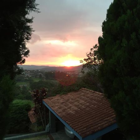 Linda Chacara Com Piscina Villa Atibaia Exteriör bild