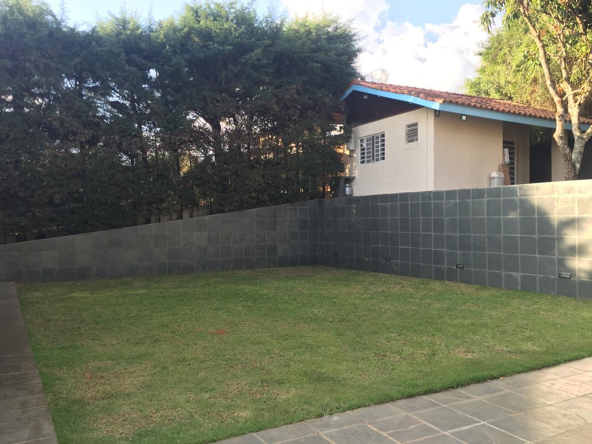 Linda Chacara Com Piscina Villa Atibaia Exteriör bild