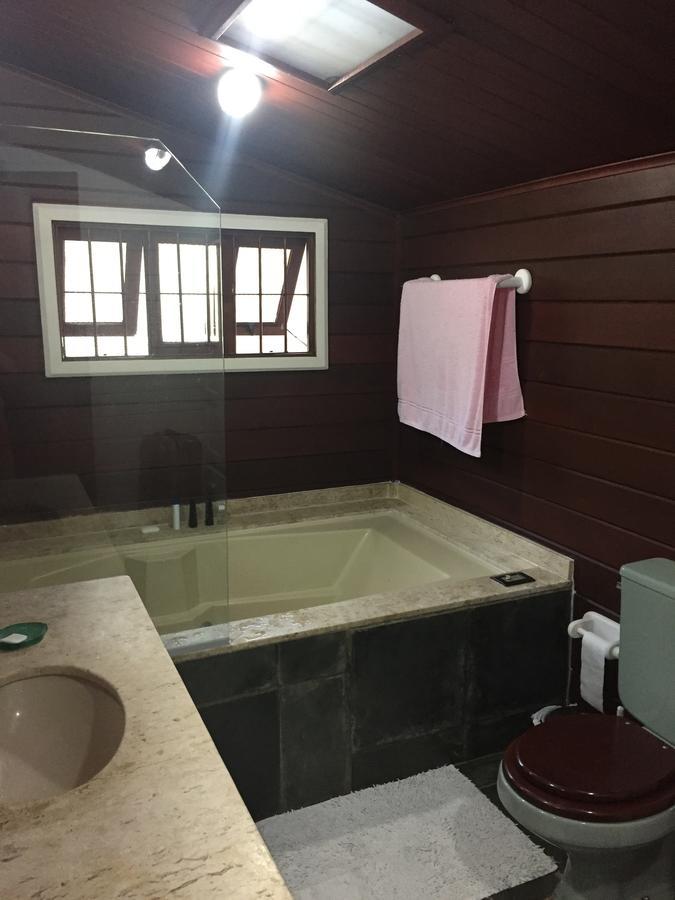 Linda Chacara Com Piscina Villa Atibaia Exteriör bild