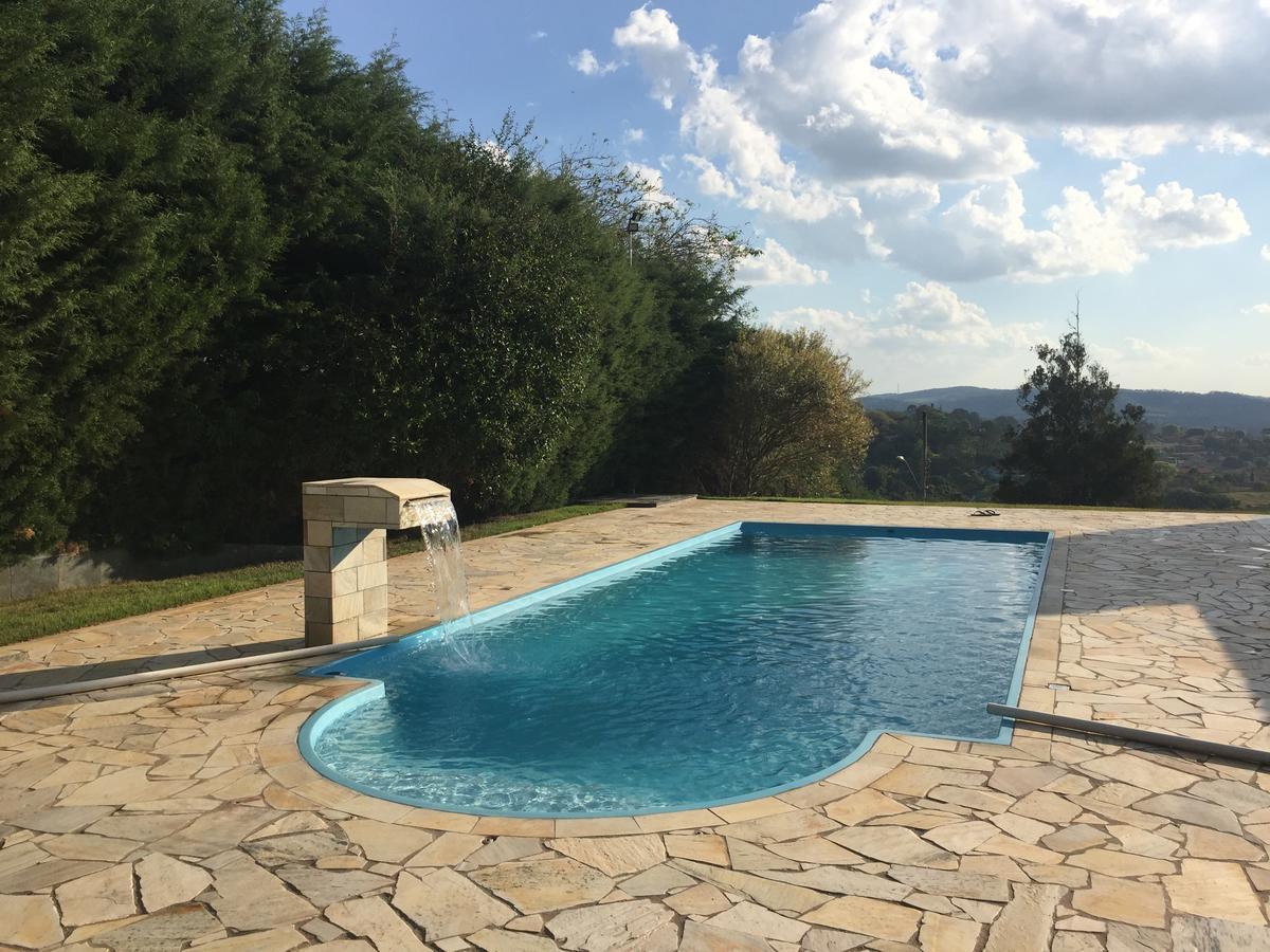 Linda Chacara Com Piscina Villa Atibaia Exteriör bild