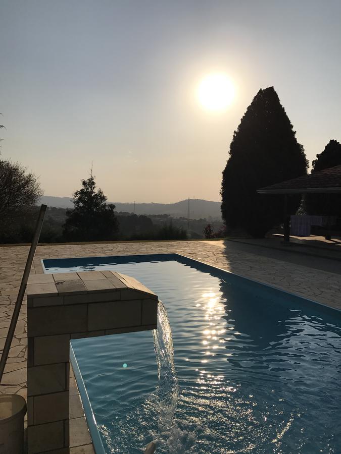 Linda Chacara Com Piscina Villa Atibaia Exteriör bild